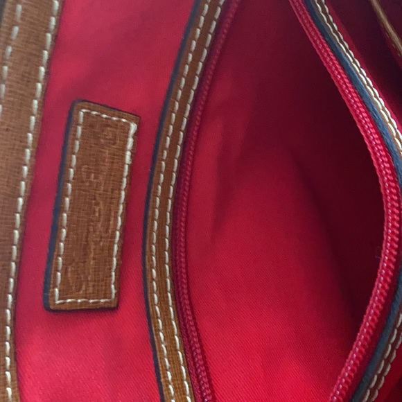 Dooney and Bourke tan leather satchel. - Picture 8 of 16